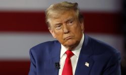 ترامب يفكر باتخاذ قرار سريع بشأن ايران